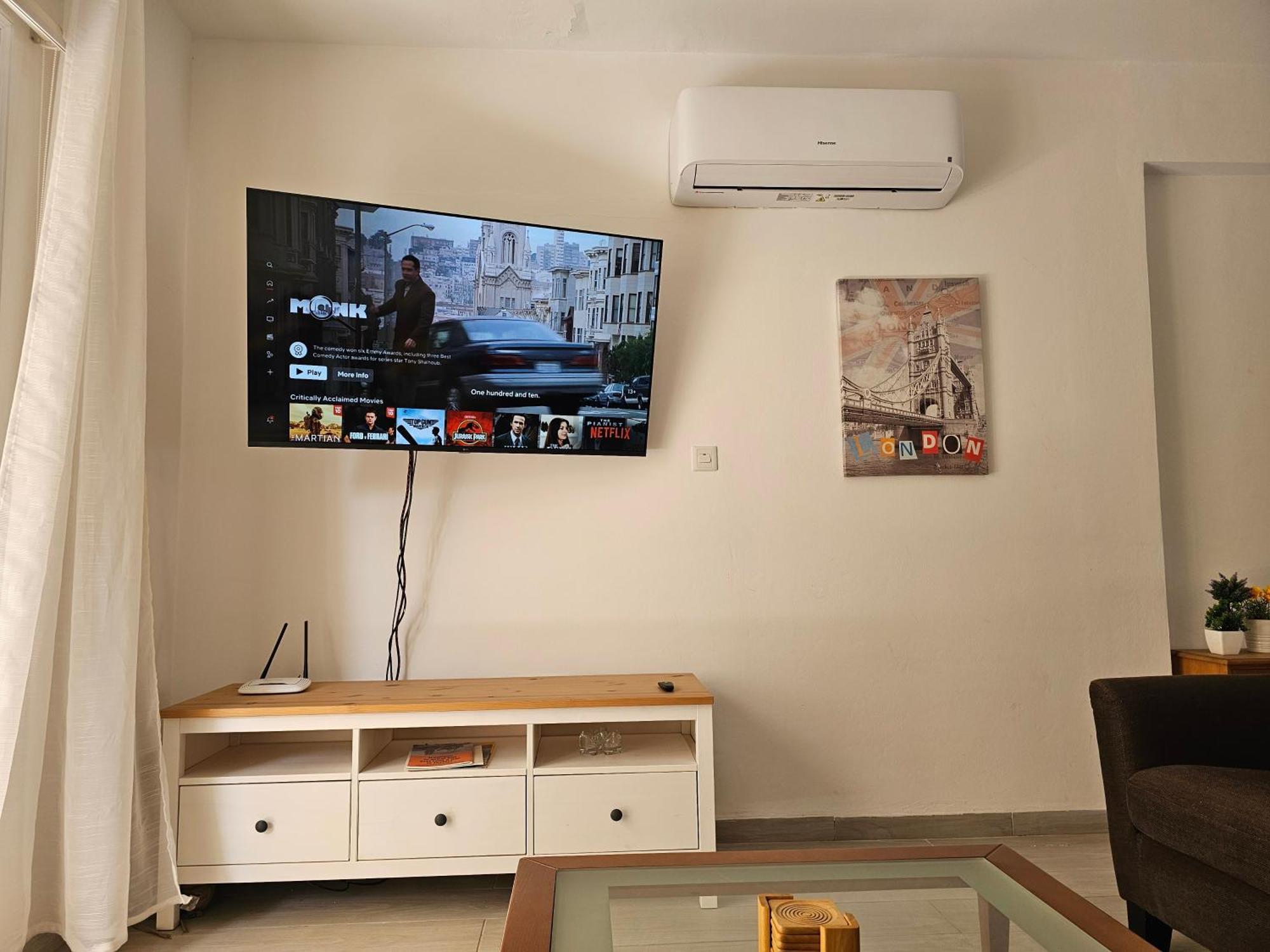 Zom Holiday Apartment Paphos Esterno foto